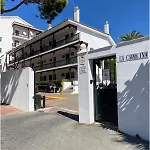 La Carolina Pool View Apartmán *